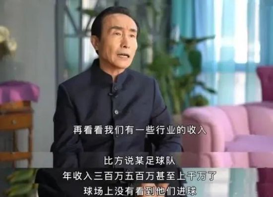 《全尤文》网站尤文跟队帕万的消息，尤文希望能够与队内后卫布雷默续约到2028年。